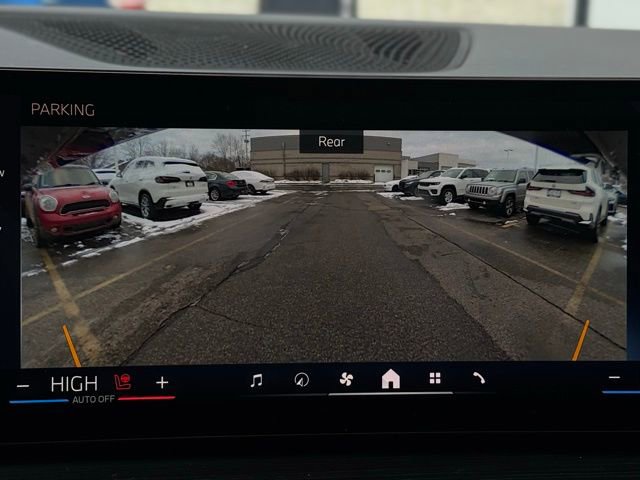 Used 2026 BMW X7 xDrive40i w/ M Sport Package image 44