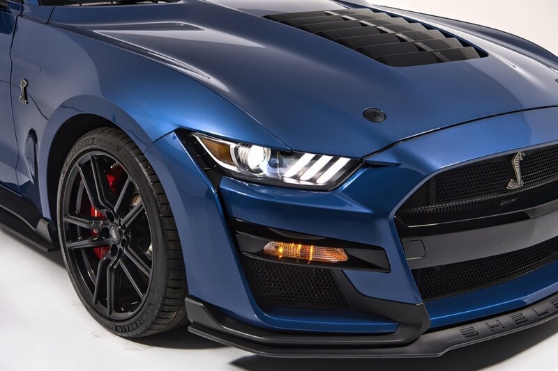 Used 2021 Ford Mustang Shelby GT500 w/ Technology Package RWD image 42