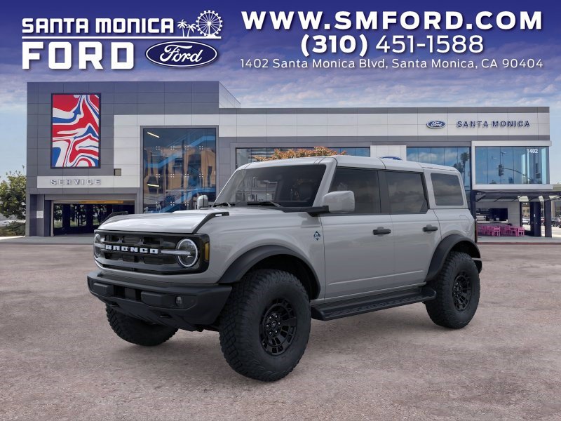 New 2026 Ford Bronco Outer Banks w/ Sasquatch Package