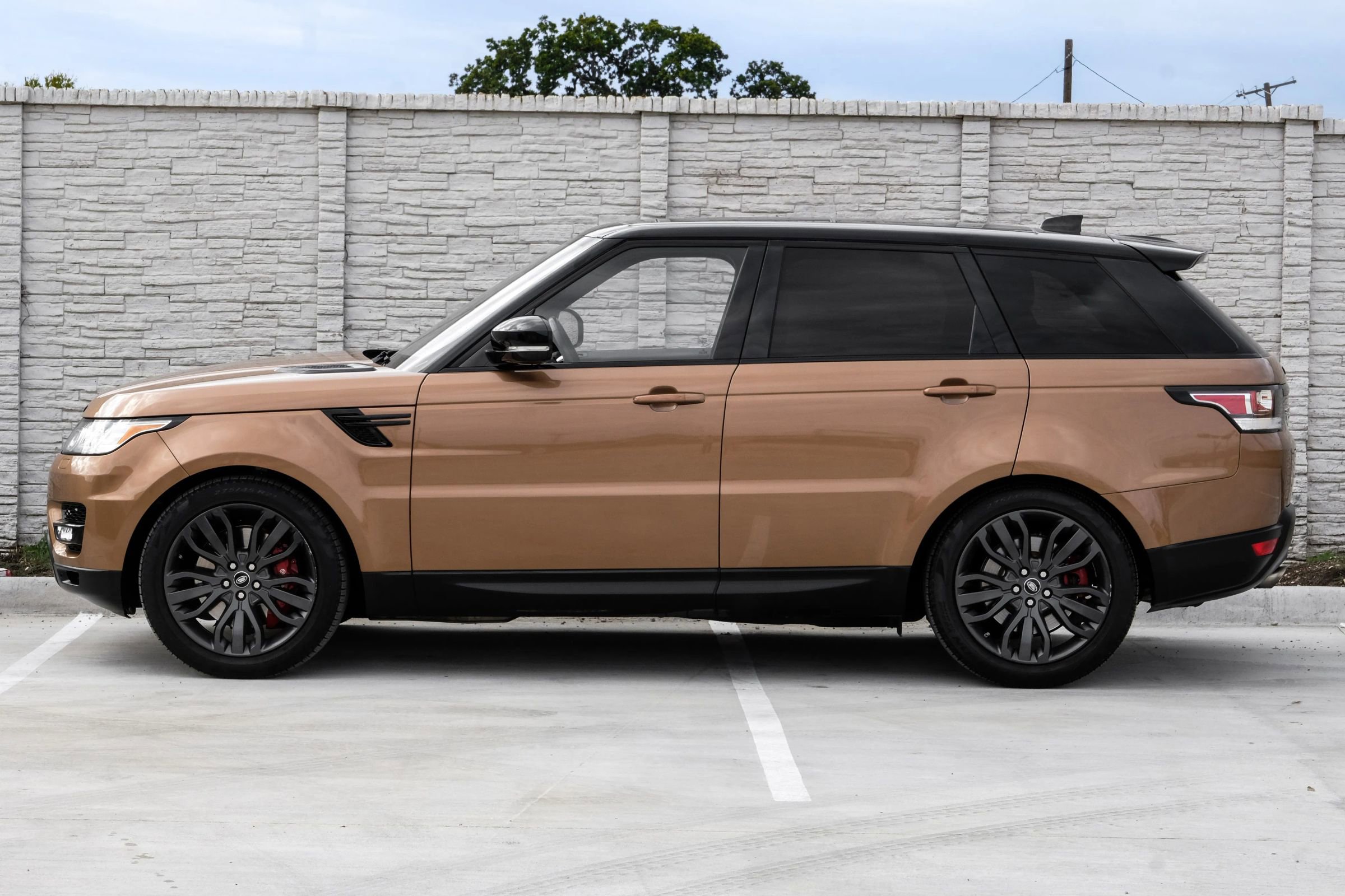 Used 2017 Land Rover Range Rover Sport image 13