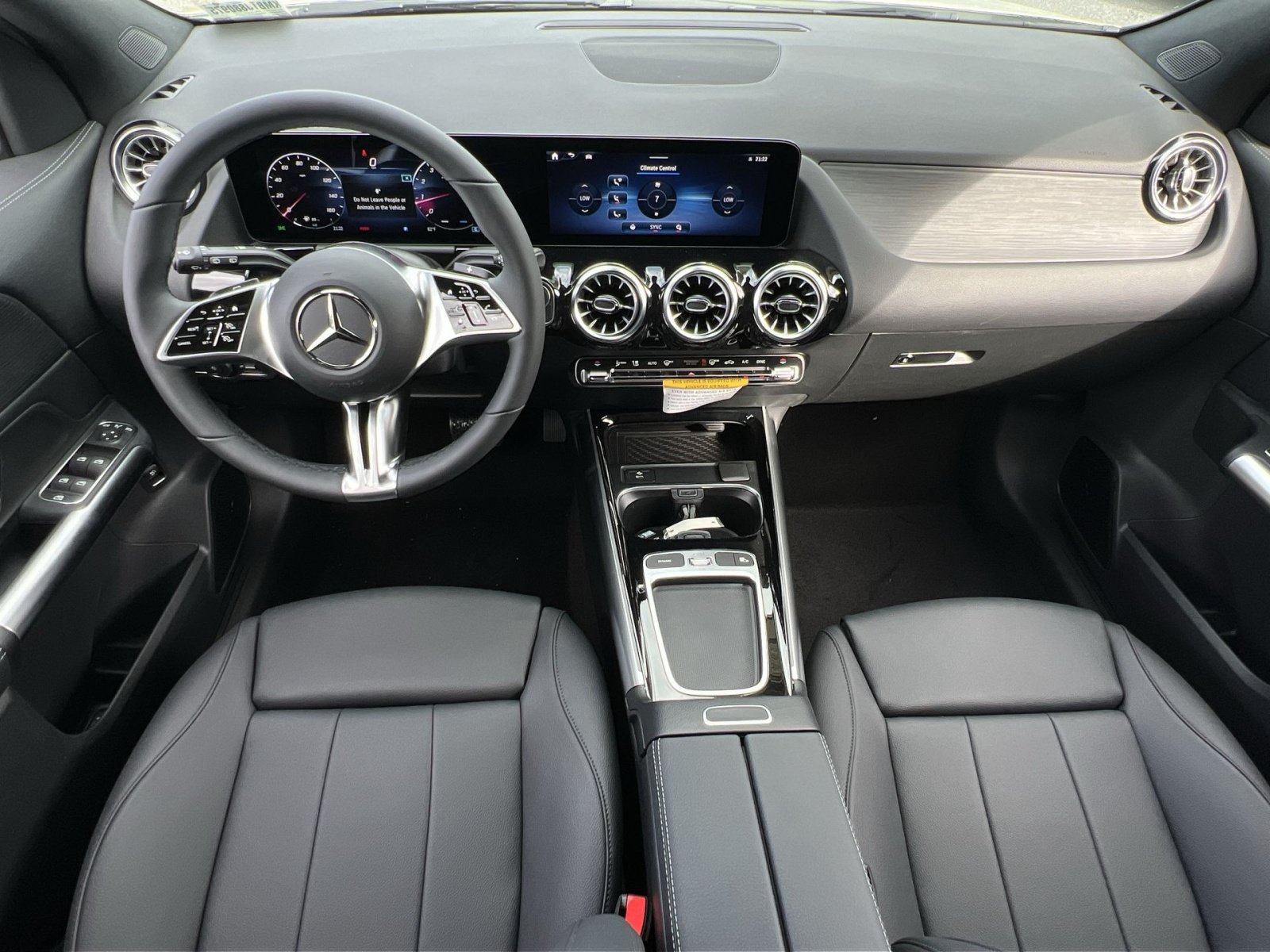 New 2026 Mercedes-Benz GLA 250 4MATIC image 28