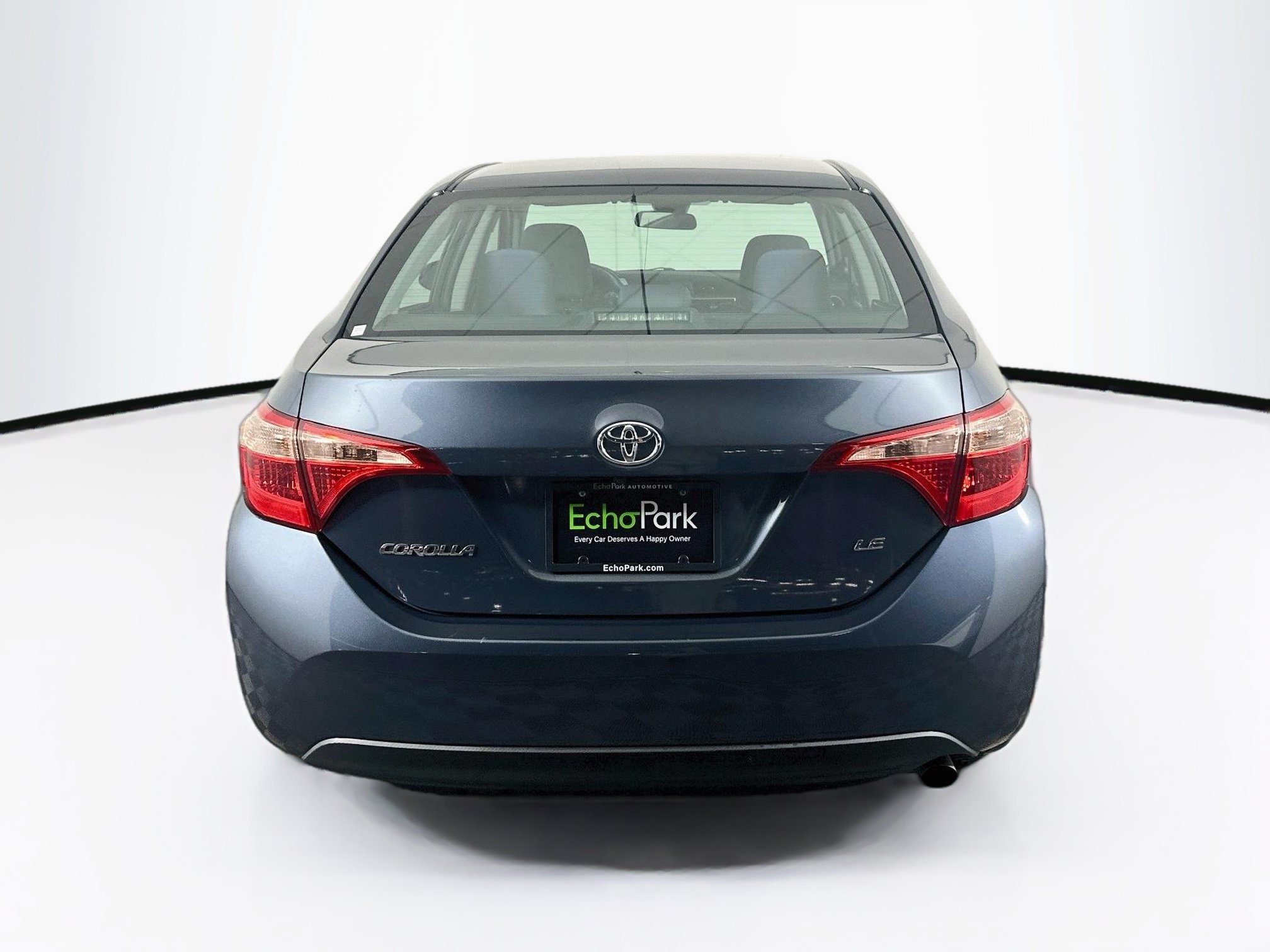 Used 2018 Toyota Corolla LE FWD image 7