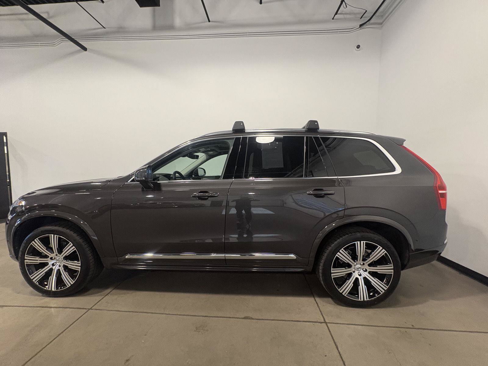 Used 2023 Volvo XC90 B6 Ultimate AWD/4WD image 6