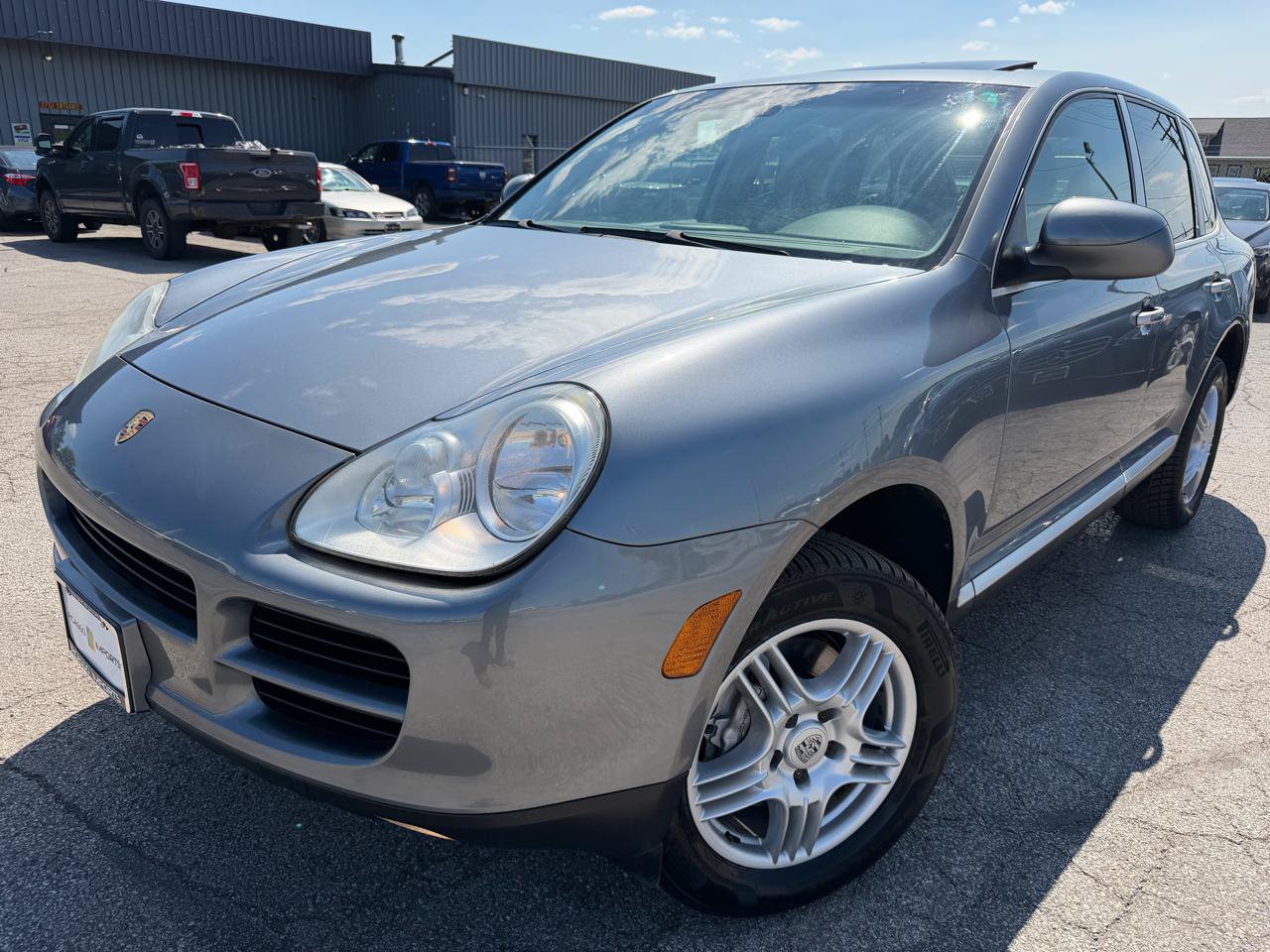 Used 2004 Porsche Cayenne S AWD/4WD image 3