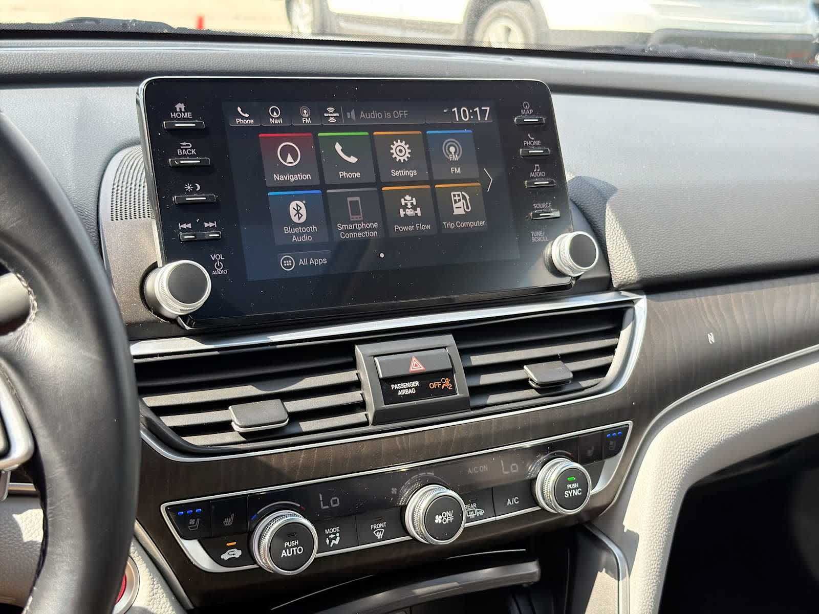 Used 2018 Honda Accord Touring image 23