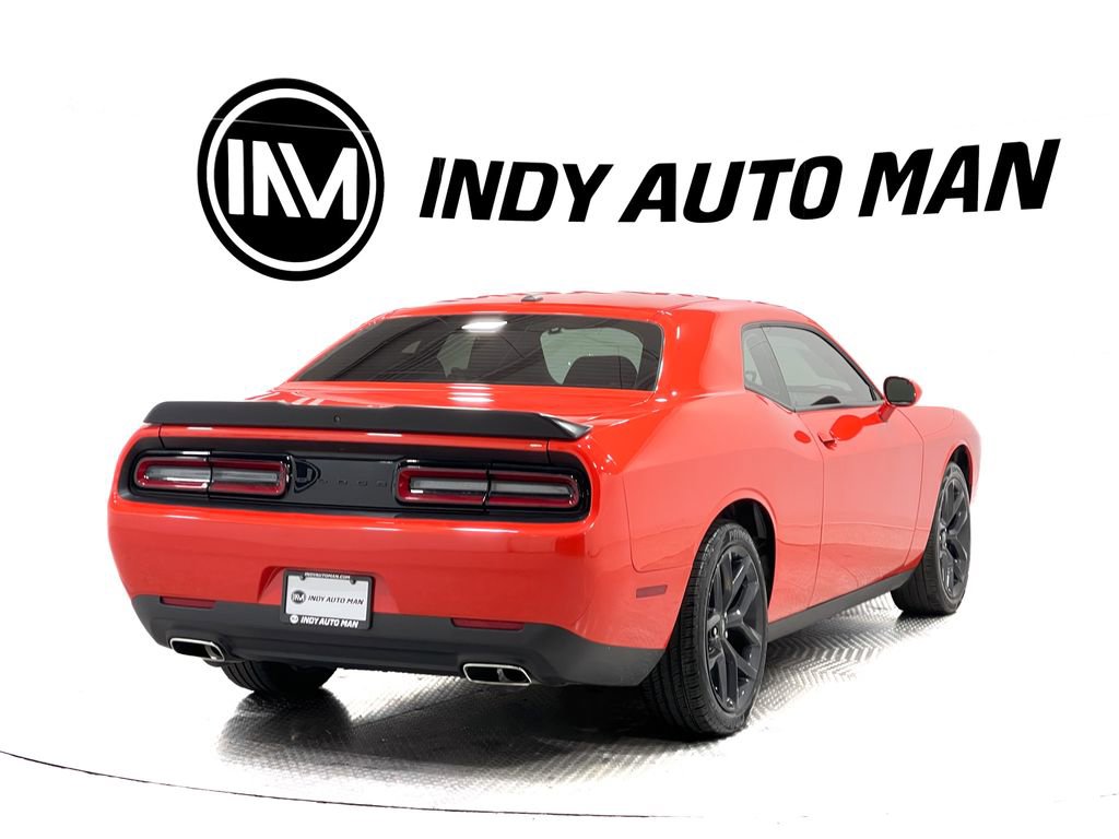 Used 2022 Dodge Challenger SXT w/ Blacktop Package image 4