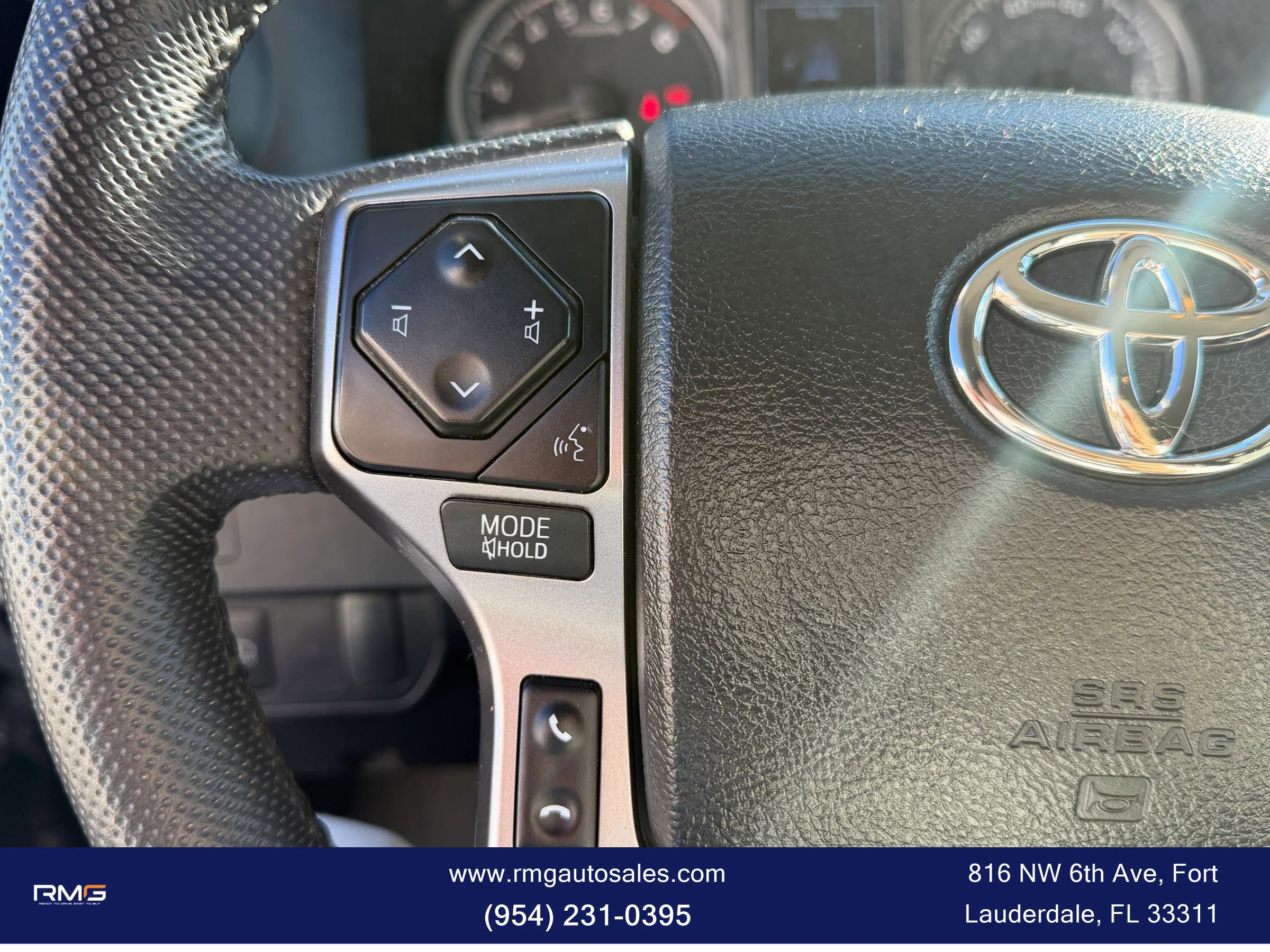 Used 2023 Toyota Tacoma SR5 AWD/4WD image 23