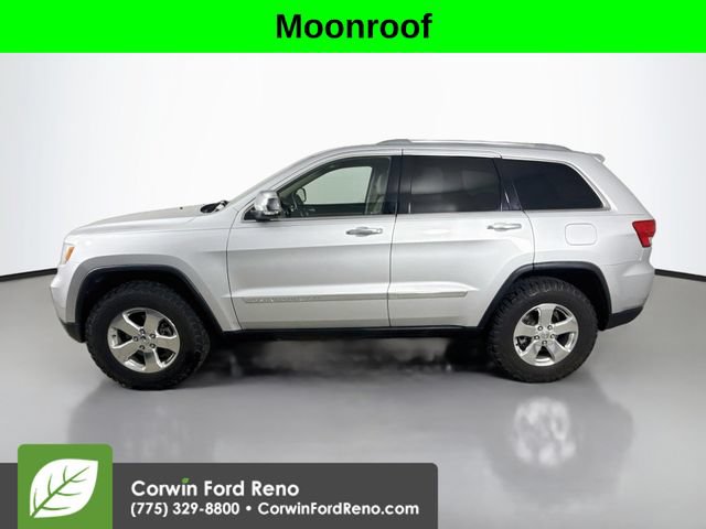 Used 2011 Jeep Grand Cherokee Limited w/ Luxury Group II AWD/4WD image 4
