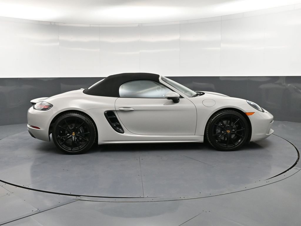 Certified 2025 Porsche 718 Boxster image 9
