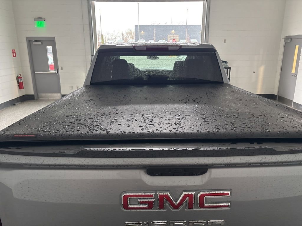 Used 2025 GMC Sierra 1500 Elevation image 6