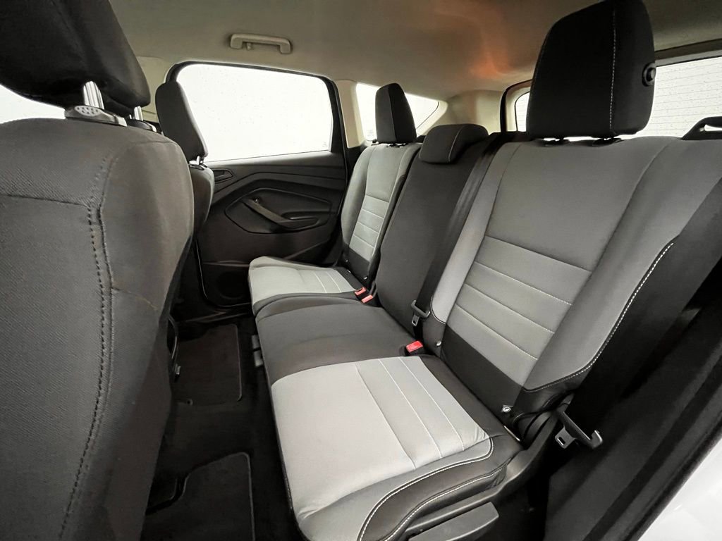 Used 2019 Ford Escape S image 29