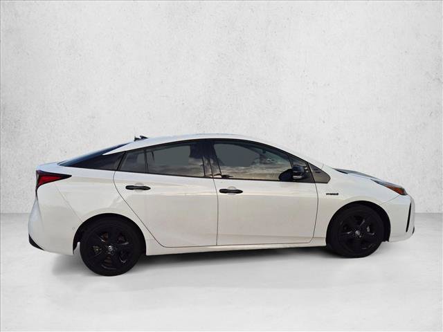 Certified 2022 Toyota Prius FWD image 3