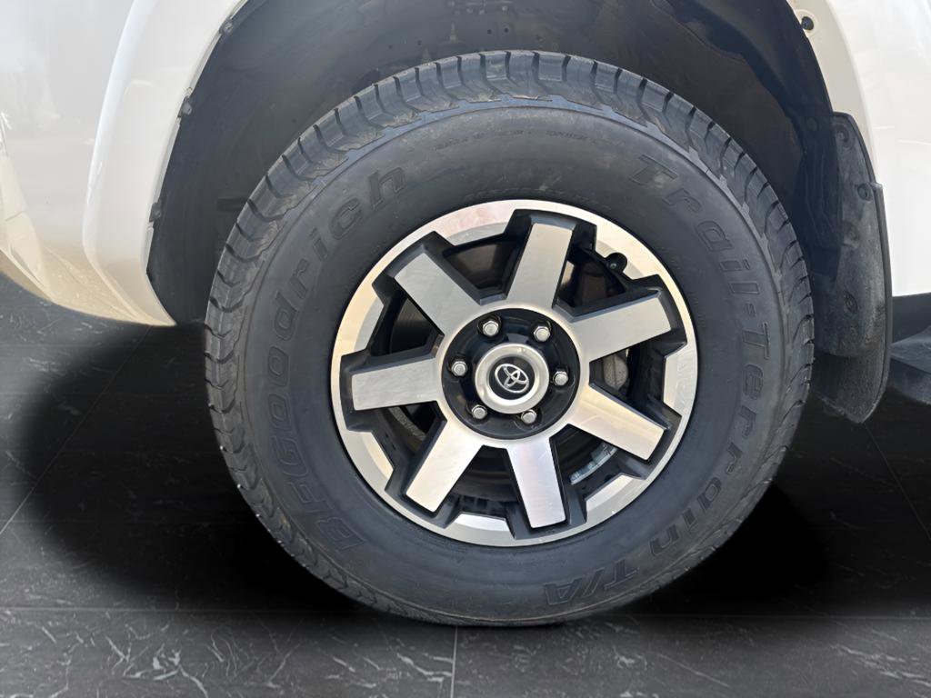 Used 2023 Toyota 4Runner TRD Off-Road image 12