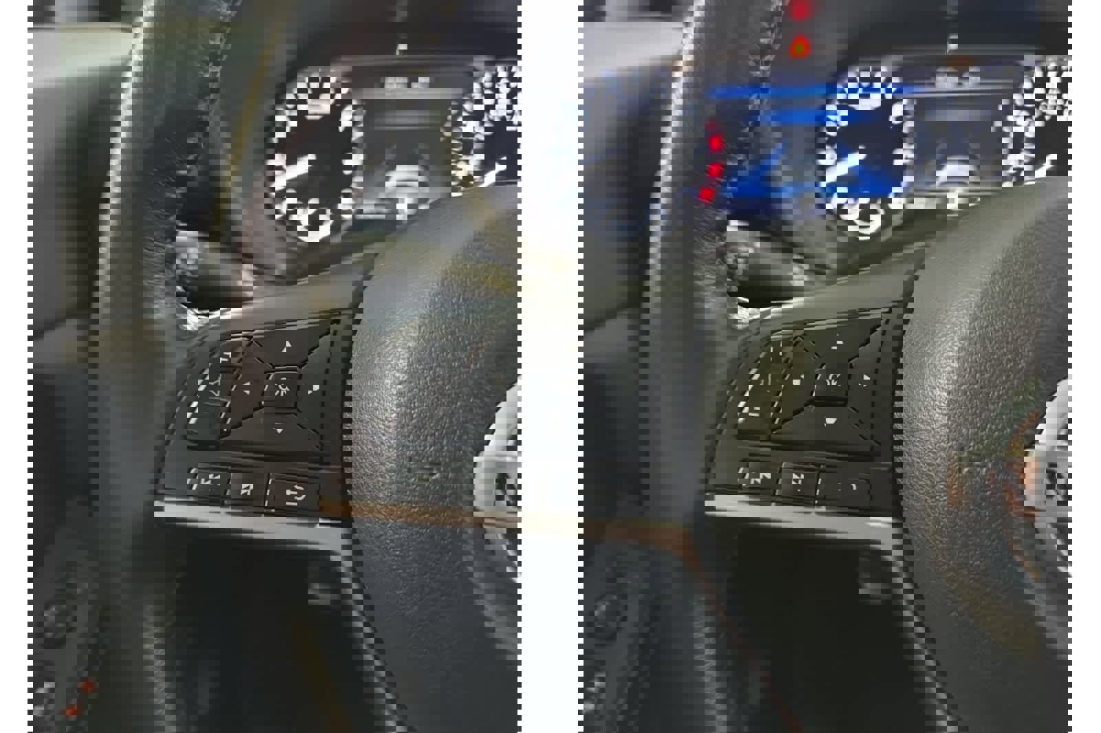 Used 2022 Nissan Sentra SV image 26