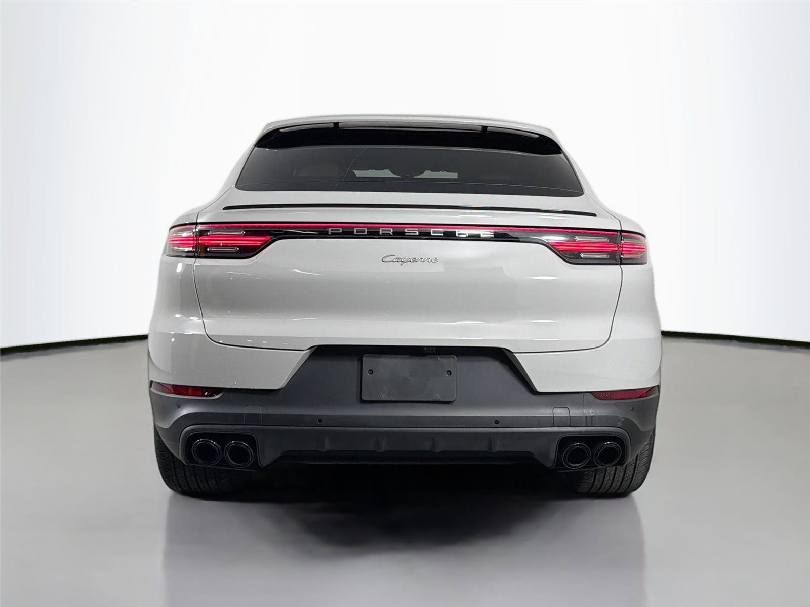 Certified 2022 Porsche Cayenne Platinum Edition AWD/4WD image 6