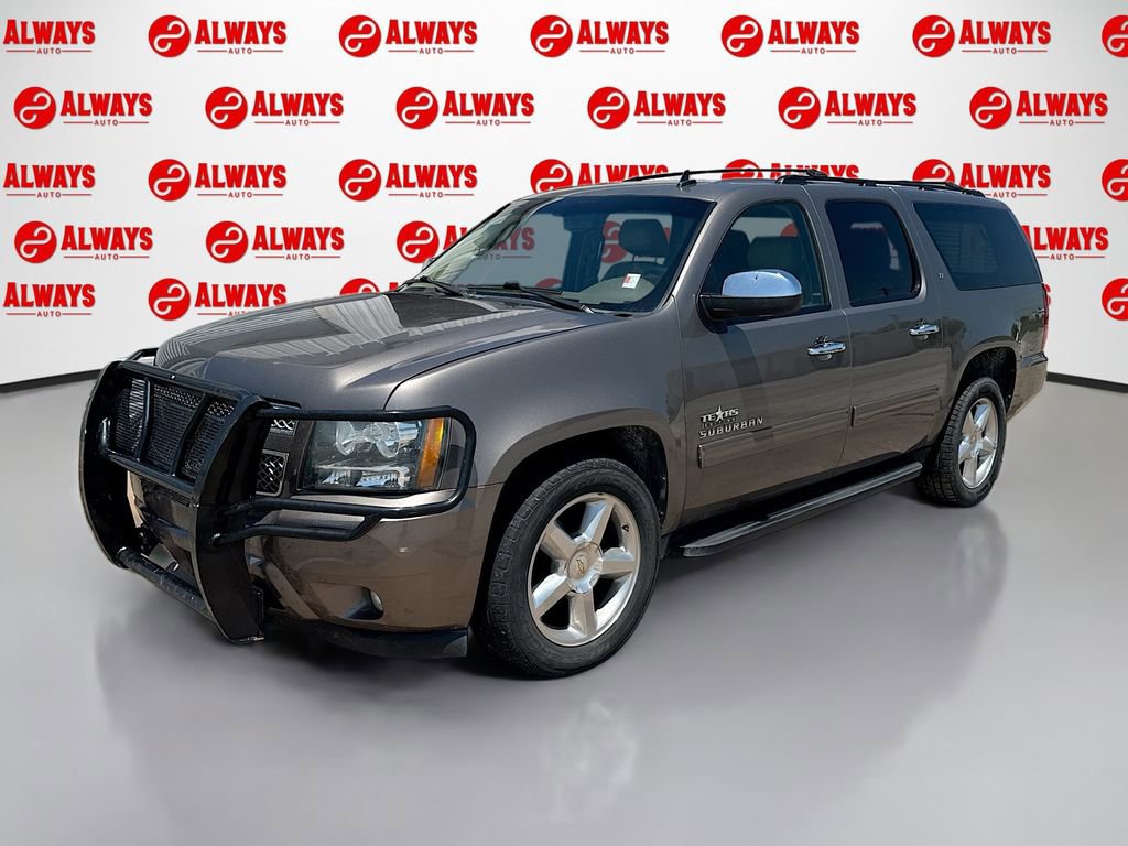 Used 2014 Chevrolet Suburban LT w/ Texas Edition RWD image 1