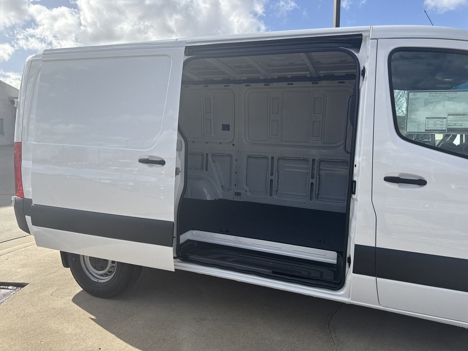 New 2025 Mercedes-Benz Sprinter 2500 image 13