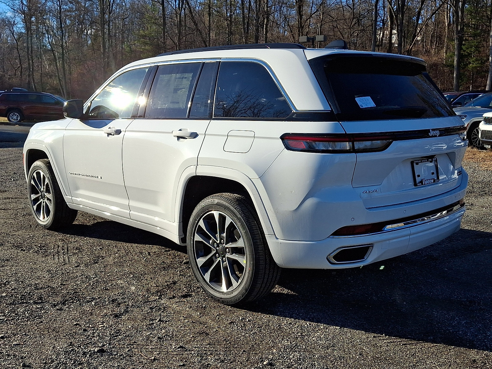 New 2025 Jeep Grand Cherokee Overland w/ Trailer Tow Package image 4