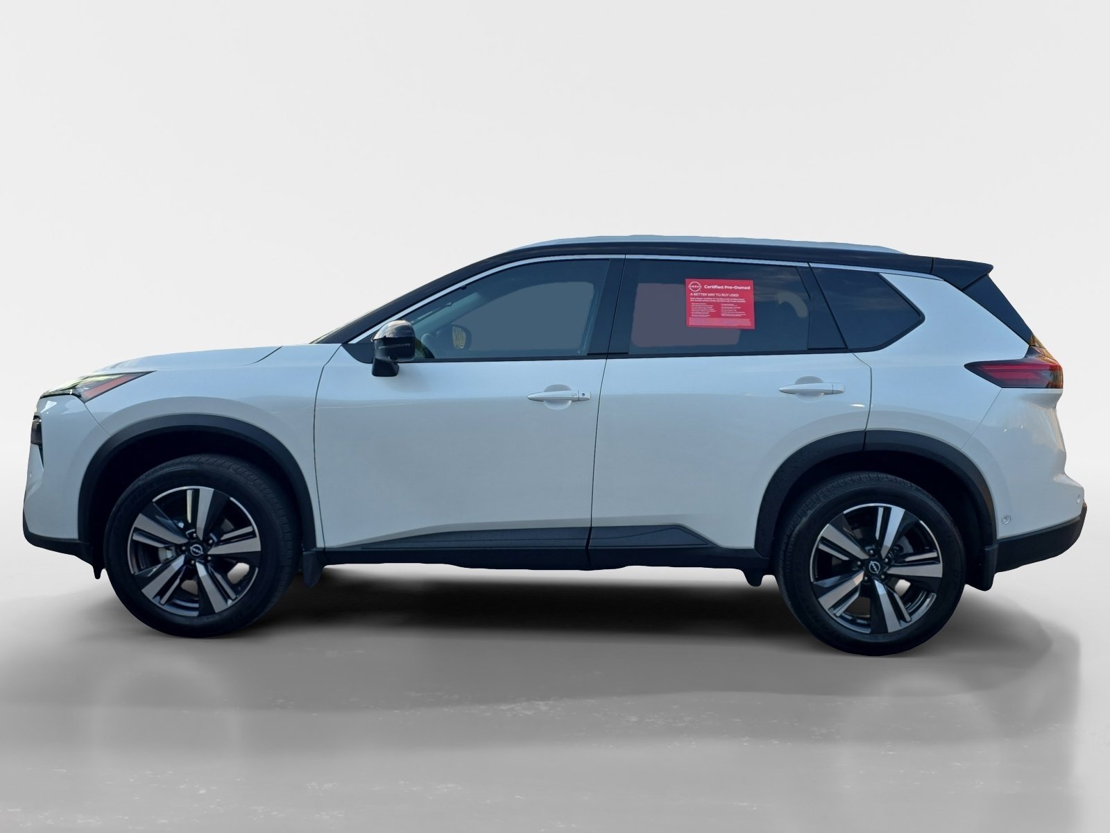 Used 2024 Nissan Rogue SL video 2