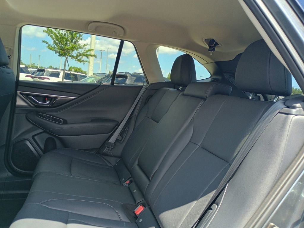 Certified 2023 Subaru Outback Limited AWD/4WD image 17