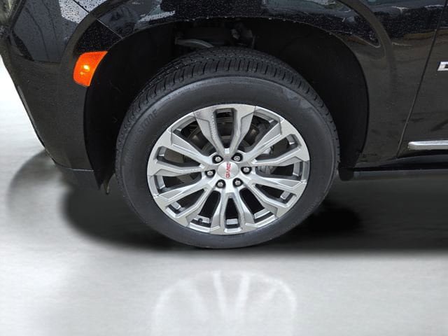 Used 2023 GMC Yukon XL Denali w/ Max Trailering Package AWD/4WD image 41