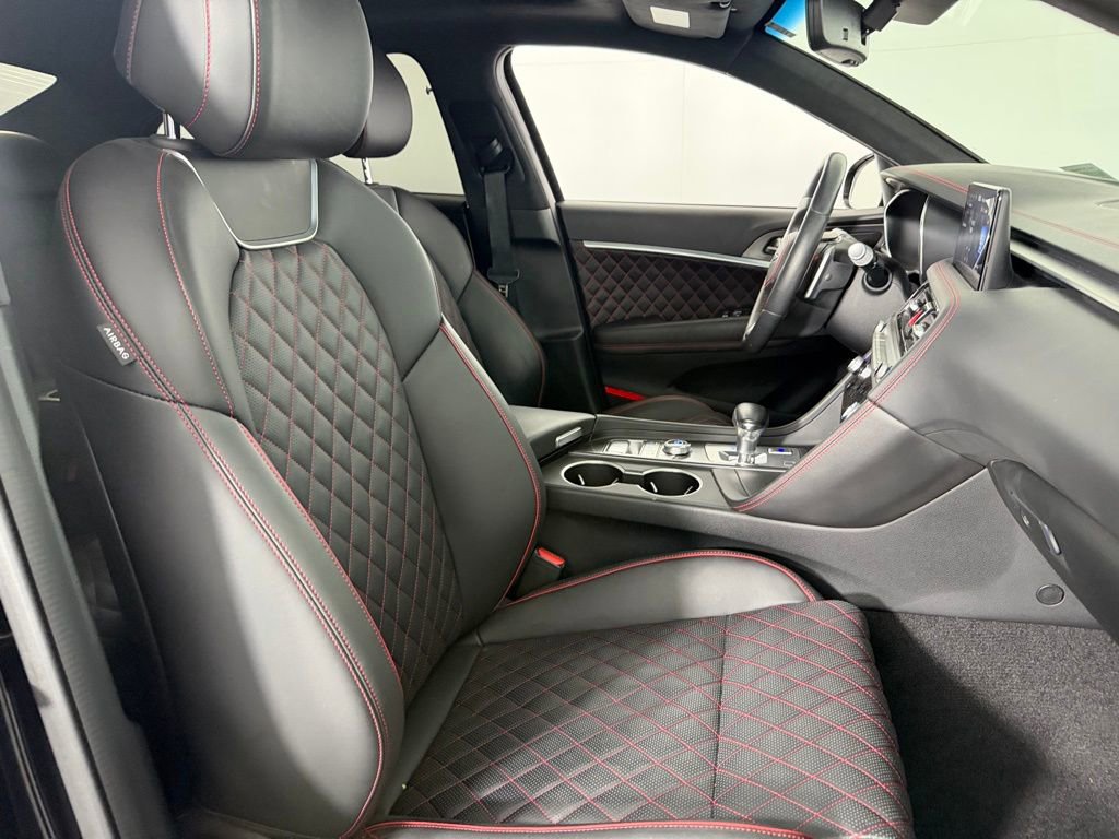 Used 2025 Genesis G70 3.3T Advanced w/ Sport Prestige Package image 35
