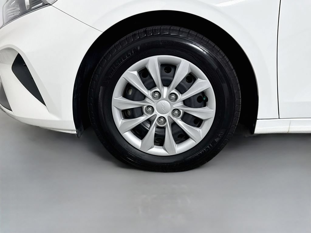 Used 2023 Kia Forte LX FWD image 29