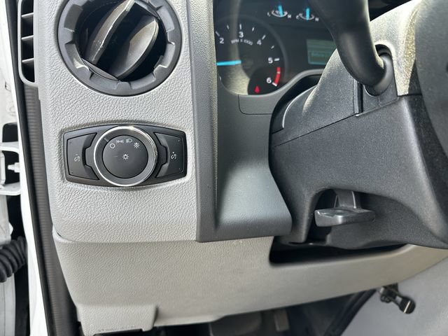 Certified 2024 Ford E-450 and Econoline 450 Super Duty w/ Power Windows & Locks Group RWD image 25