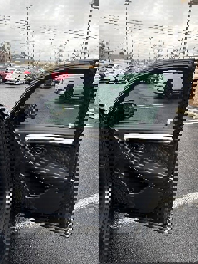 Used 2016 Ford Taurus SEL w/ Equipment Group 201A image 17