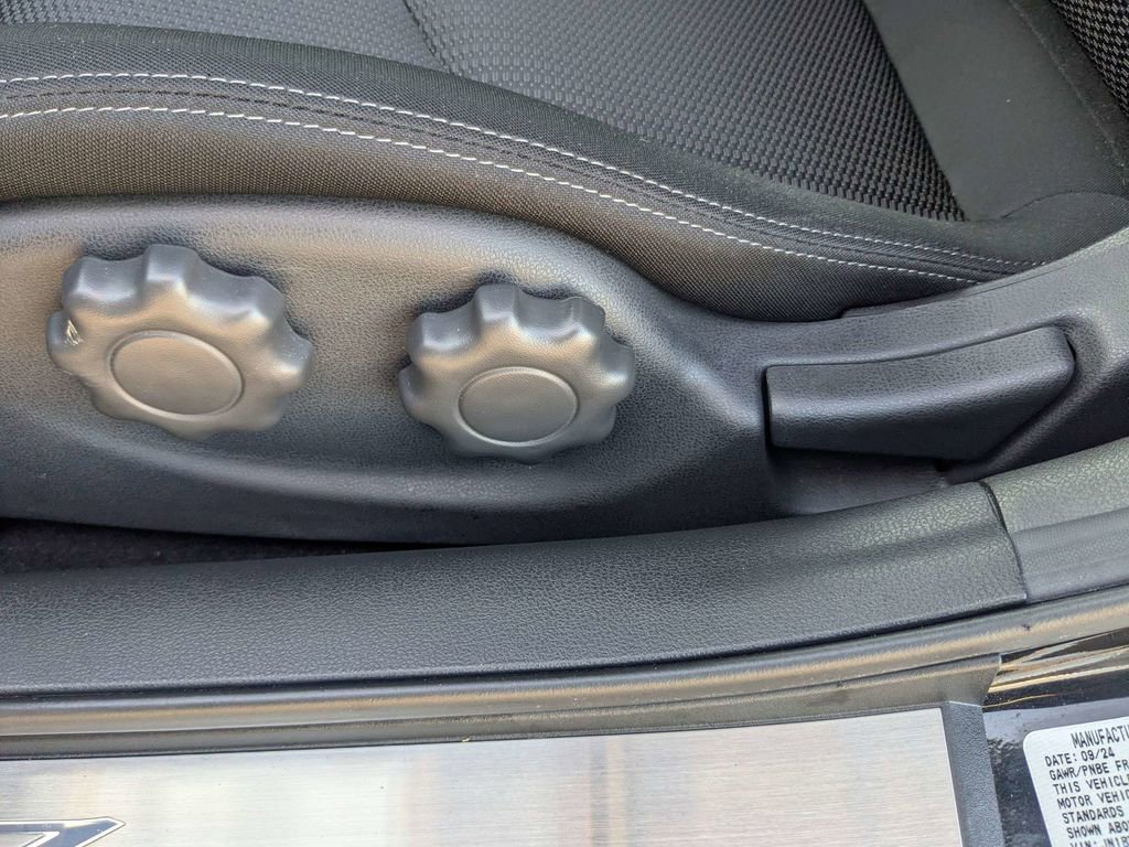 Used 2024 Nissan Z Sport w/ Floor Mat Package image 16