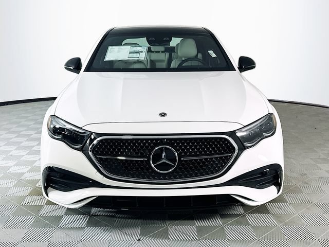 New 2026 Mercedes-Benz E 350 4MATIC Sedan image 2