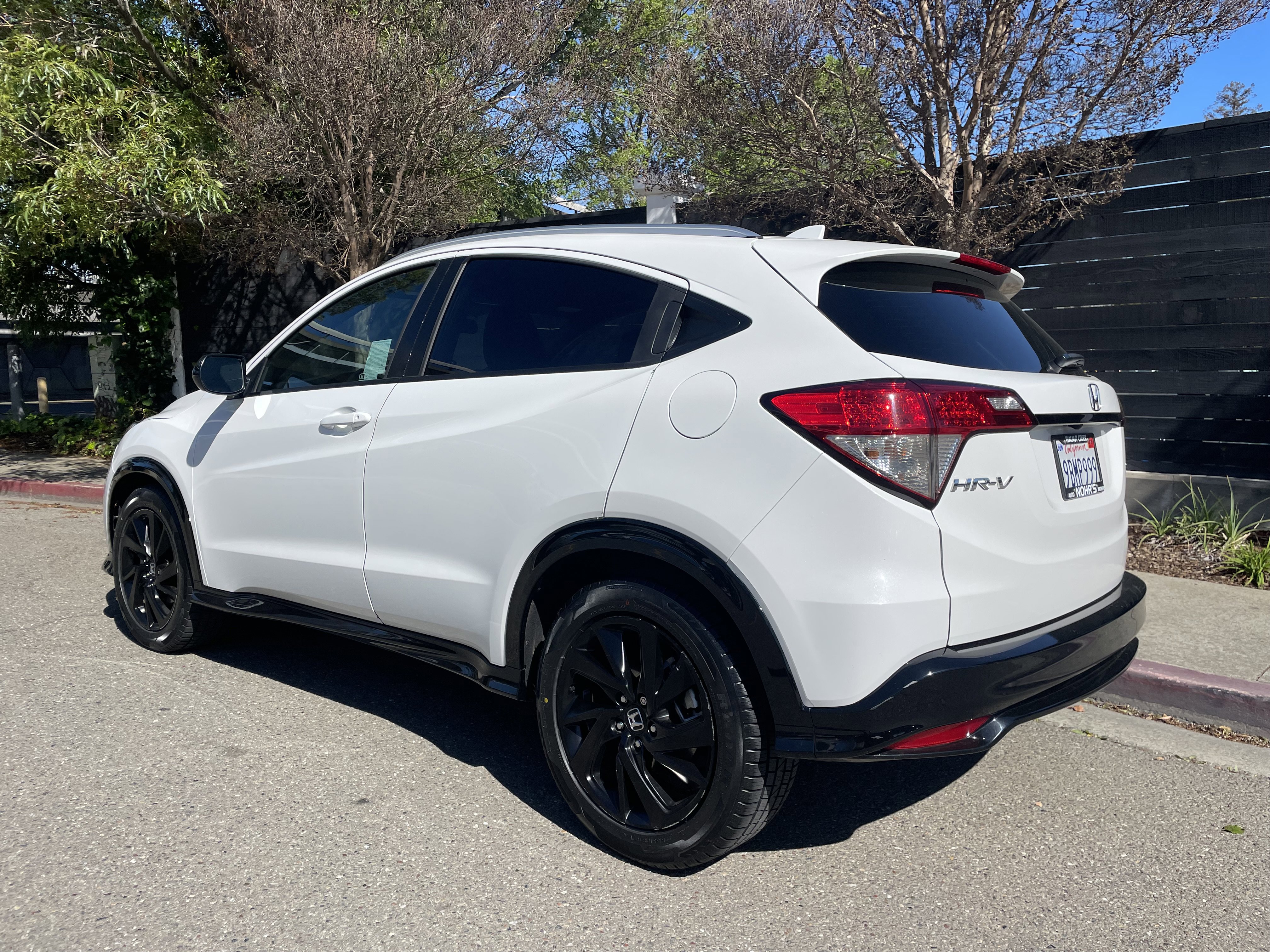 Used 2022 Honda HR-V Sport image 3