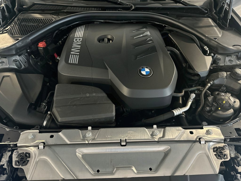 New 2026 BMW 330i xDrive Sedan w/ Premium Package AWD/4WD image 32