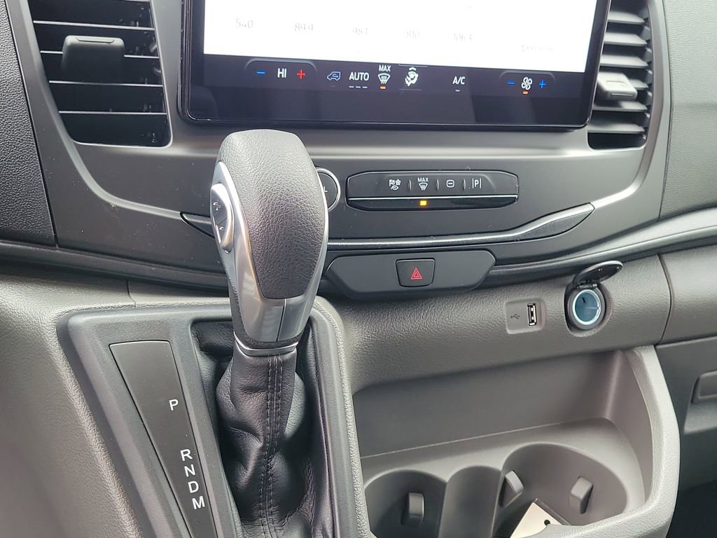 New 2026 Ford Transit 250 148 Medium Roof image 30