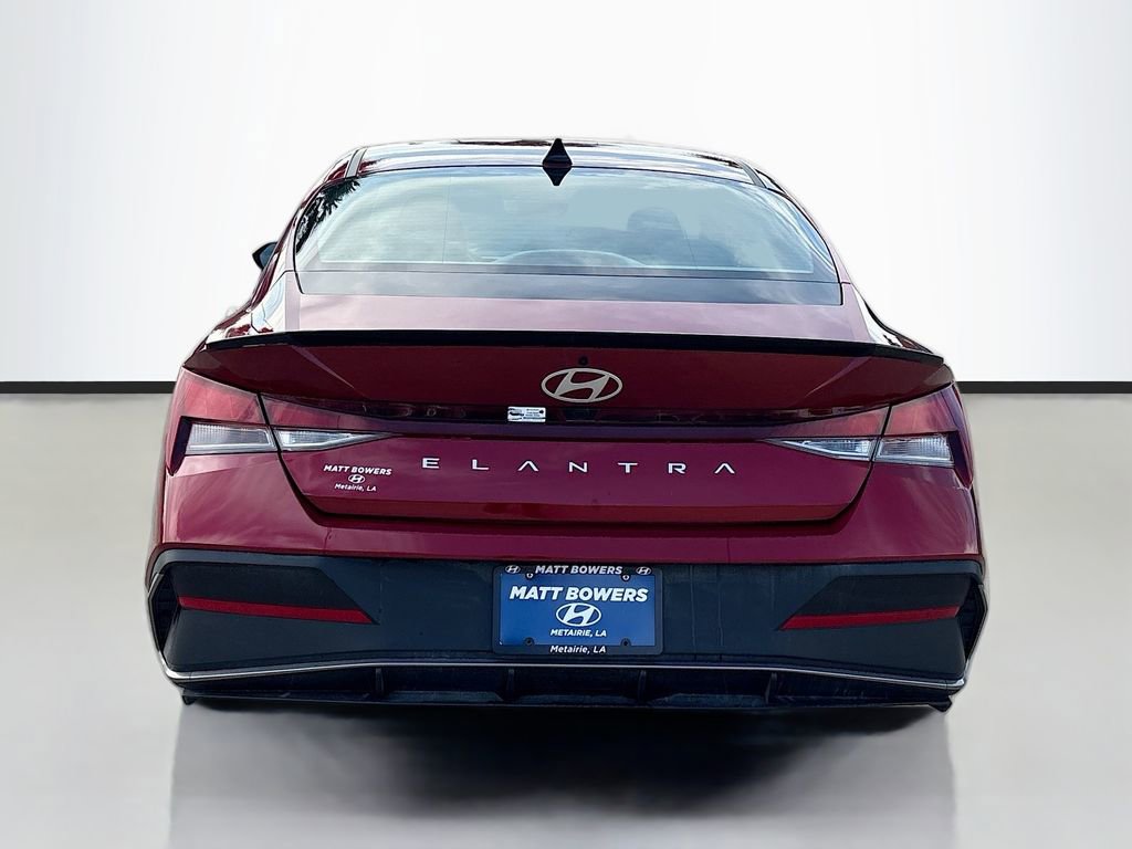 Certified 2025 Hyundai Elantra Sport image 5