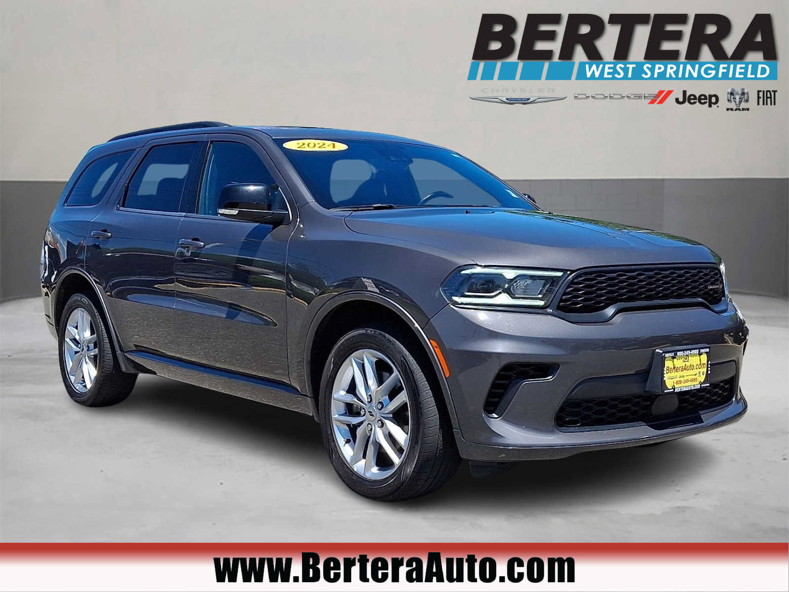 Used 2024 Dodge Durango GT AWD/4WD image 1