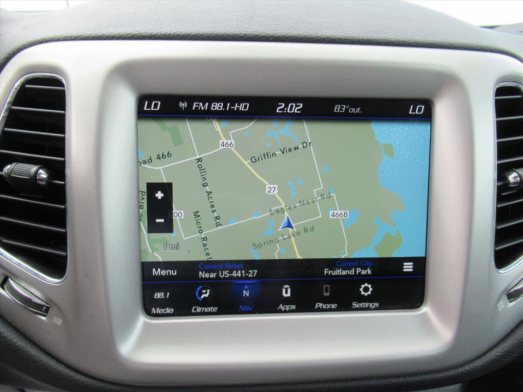 Used 2021 Jeep Compass Latitude image 22