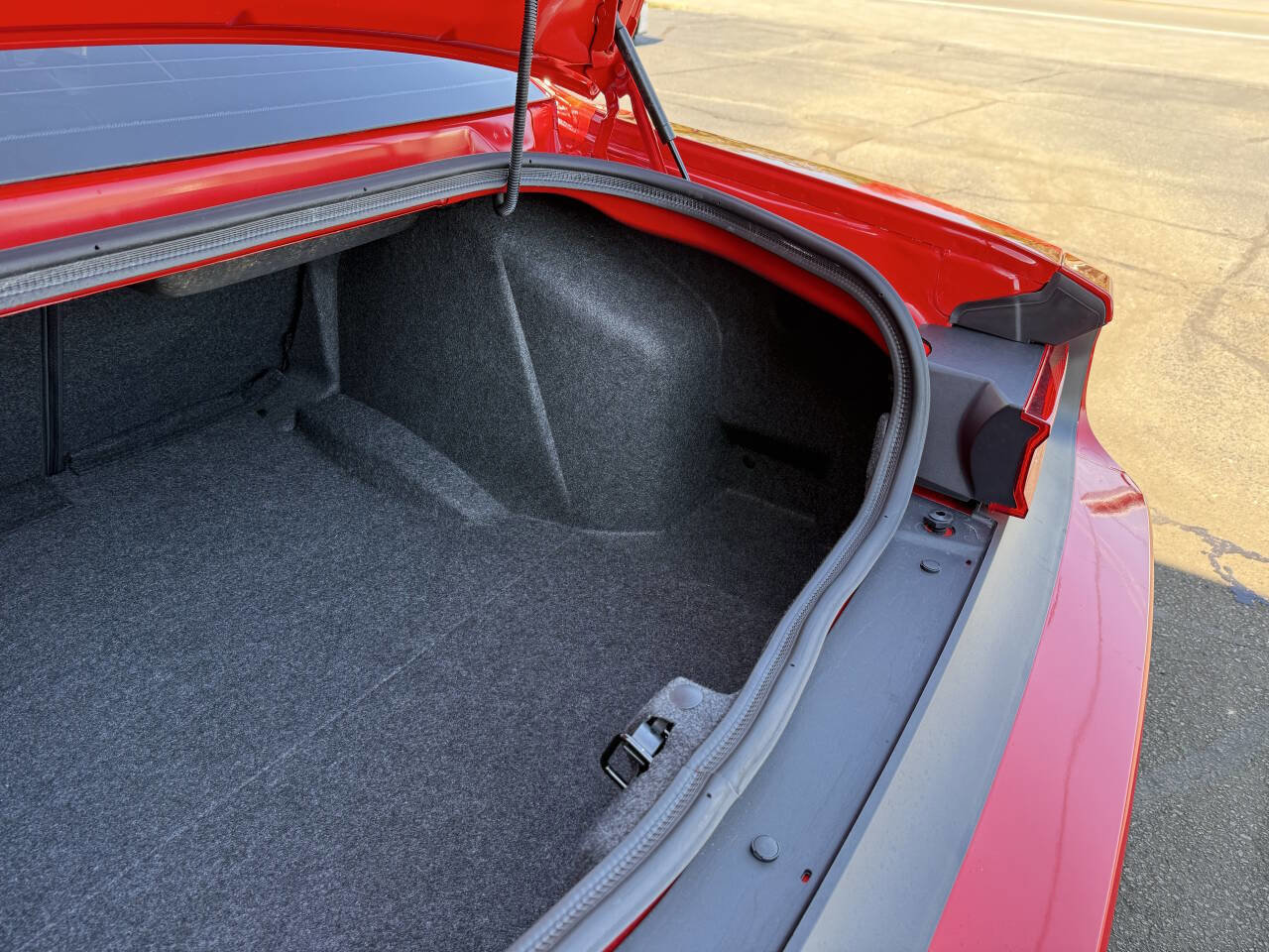 Used 2009 Dodge Challenger SRT8 w/ SRT Option Group II RWD image 65