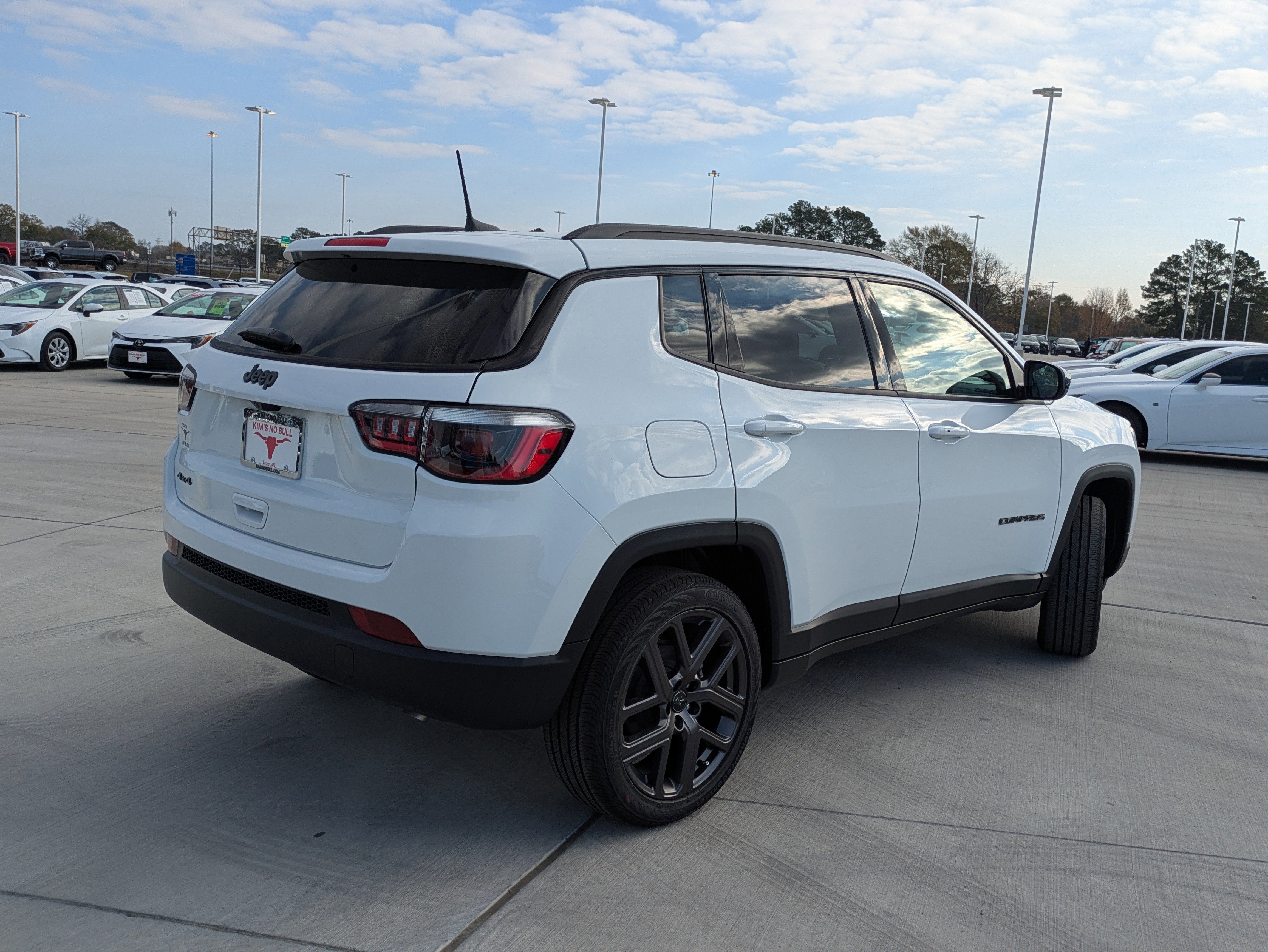 New 2026 Jeep Compass Latitude image 7
