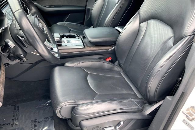 Used 2019 Audi Q8 Prestige image 29