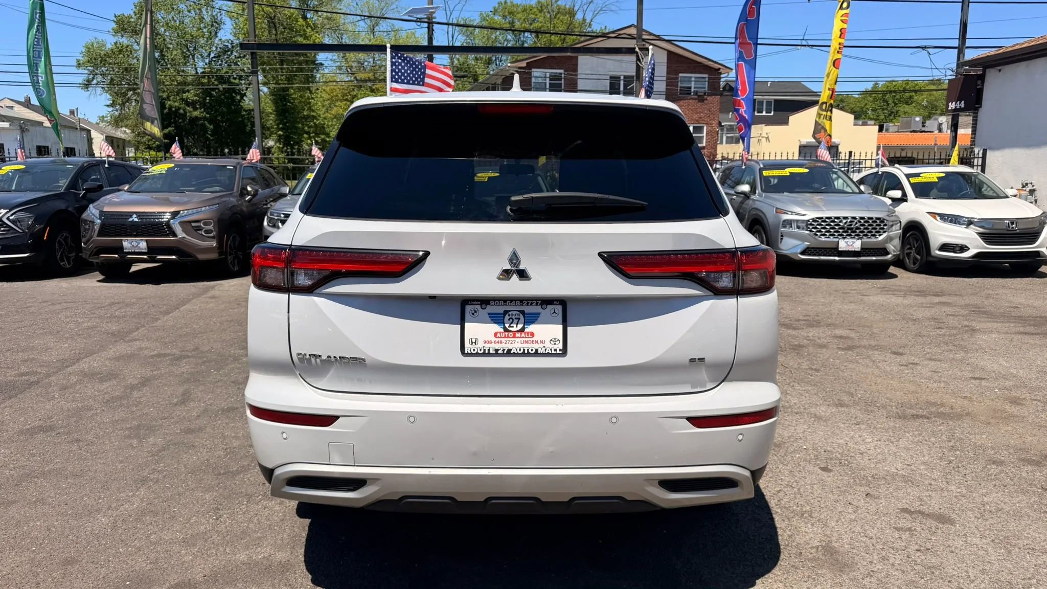 Used 2024 Mitsubishi Outlander FWD image 6
