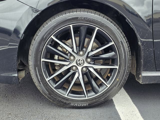 Used 2021 Toyota Camry SE FWD image 27
