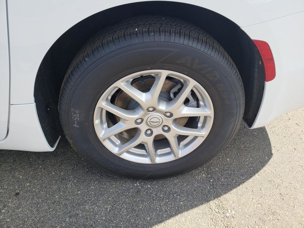 New 2026 Chrysler Pacifica Select image 27