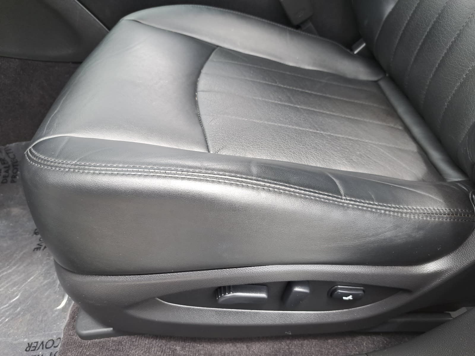 Used 2016 INFINITI QX50 2WD w/ Deluxe Touring Package image 30