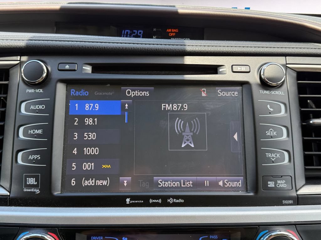 Used 2019 Toyota Highlander Limited AWD/4WD image 14