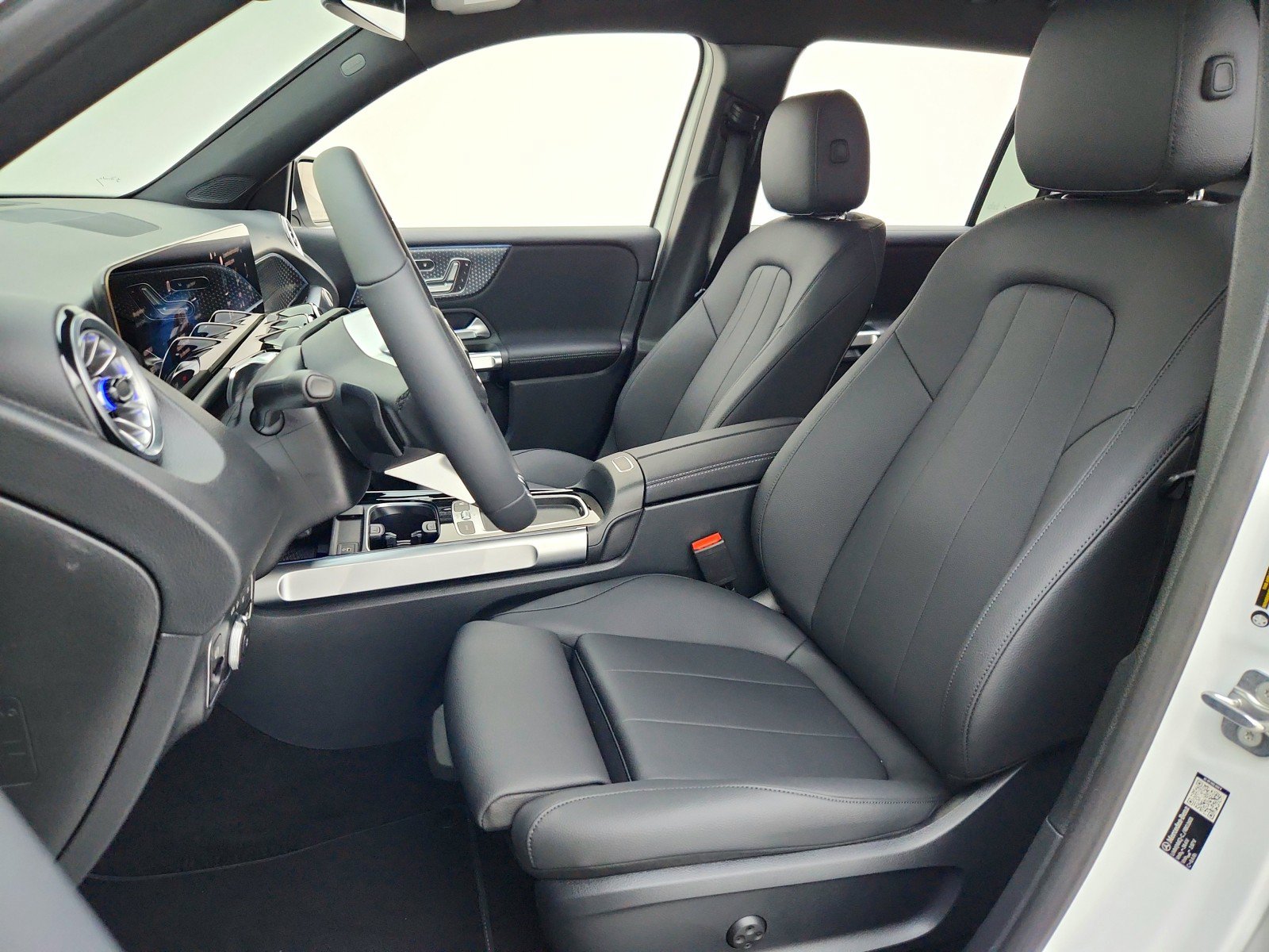 New 2026 Mercedes-Benz GLB 250 image 17