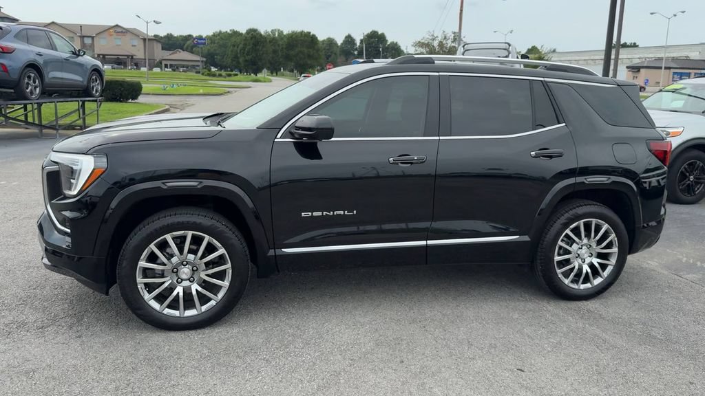 Used 2026 GMC Terrain Denali w/ LPO, Floor Liner Package AWD/4WD image 3