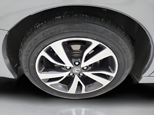 Used 2023 Honda Odyssey Touring image 15