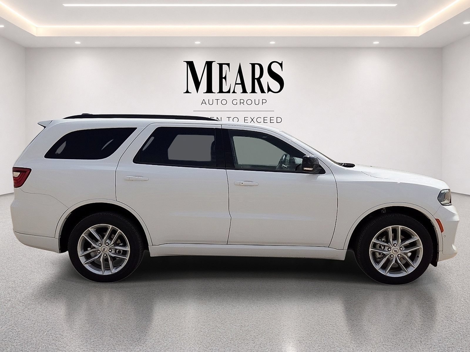 Used 2025 Dodge Durango GT AWD/4WD image 6