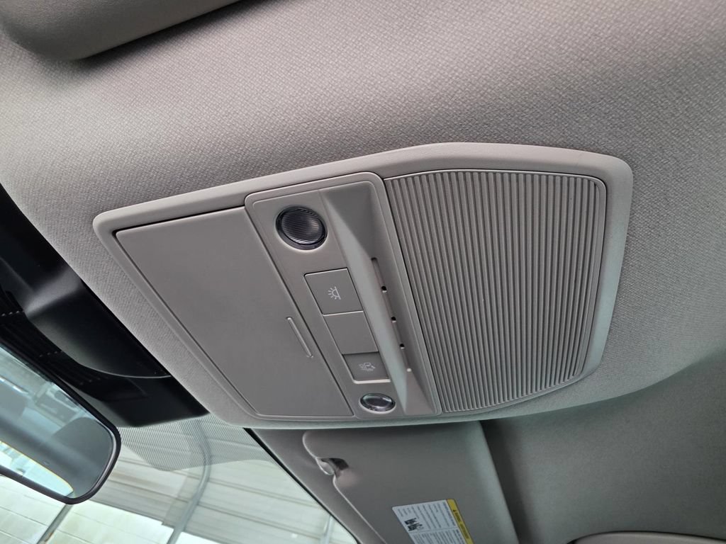 New 2026 Nissan Sentra SR FWD image 25